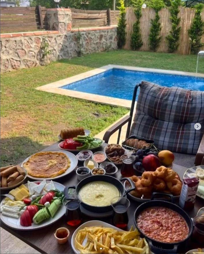 Vital Home Sapanca Isitmali Havuzlu Villa&Bungalov Екстериор снимка
