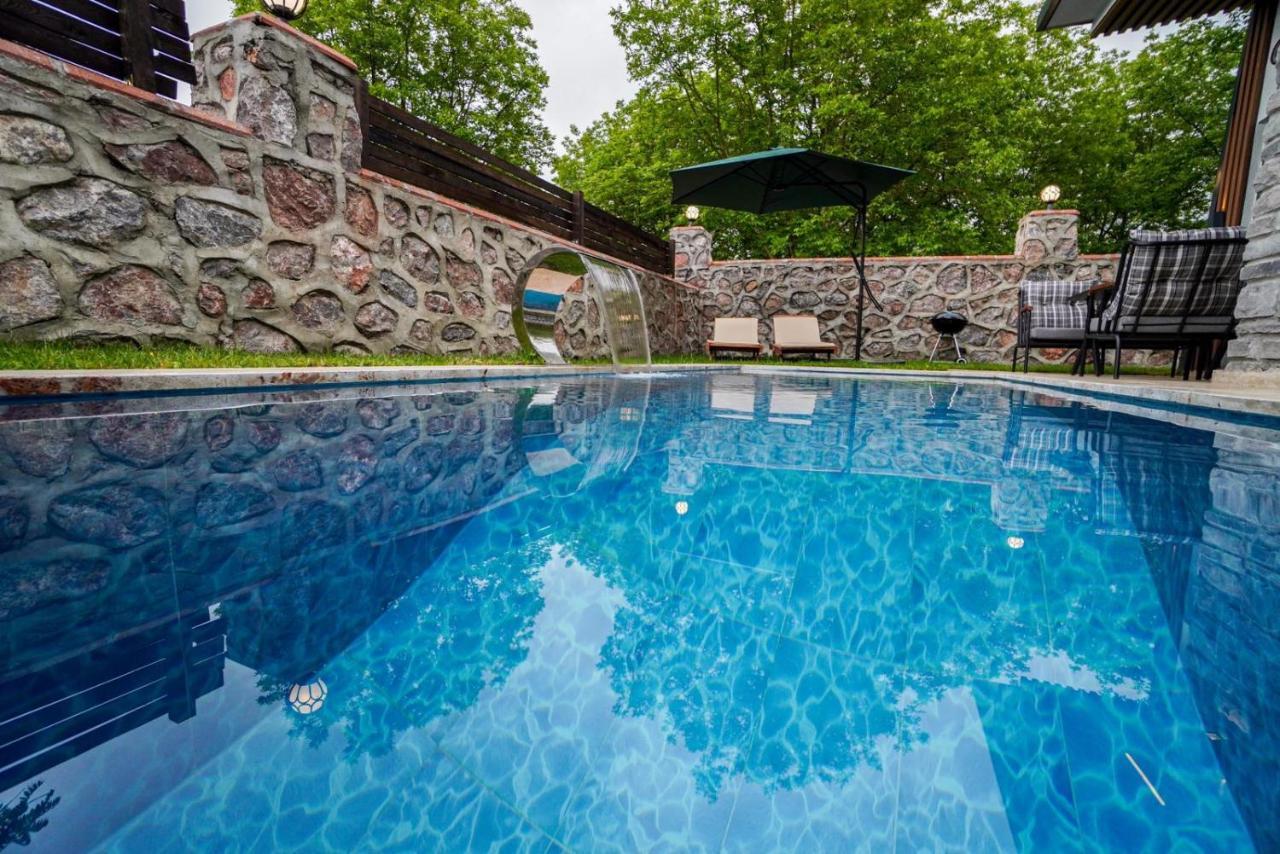 Vital Home Sapanca Isitmali Havuzlu Villa&Bungalov Екстериор снимка