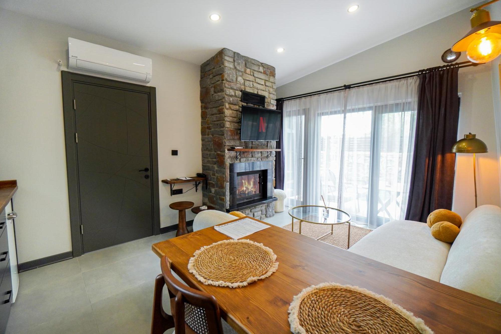 Vital Home Sapanca Isitmali Havuzlu Villa&Bungalov Екстериор снимка