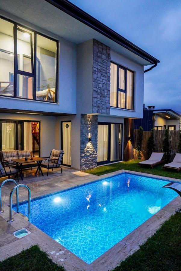 Vital Home Sapanca Isitmali Havuzlu Villa&Bungalov Екстериор снимка