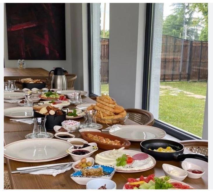 Vital Home Sapanca Isitmali Havuzlu Villa&Bungalov Екстериор снимка